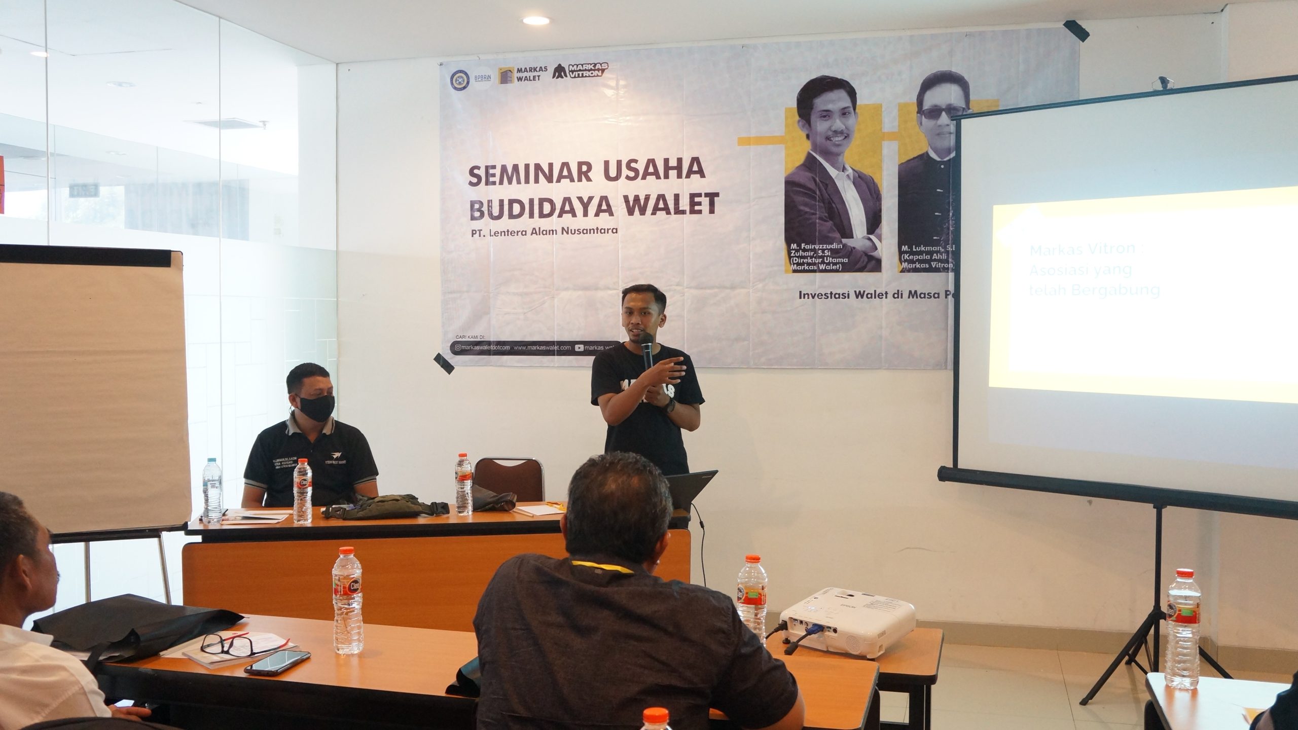 Seminar Makassar
